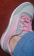 Women Sneakers Shoes Fashion Women Vulcanized Shoes HighQuality FlatsShoes WomenWalking Blatform Plus Size Zapatillas Mujer