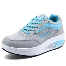 Women Sneakers Shoes Fashion Women Vulcanized Shoes HighQuality FlatsShoes WomenWalking Blatform Plus Size Zapatillas Mujer