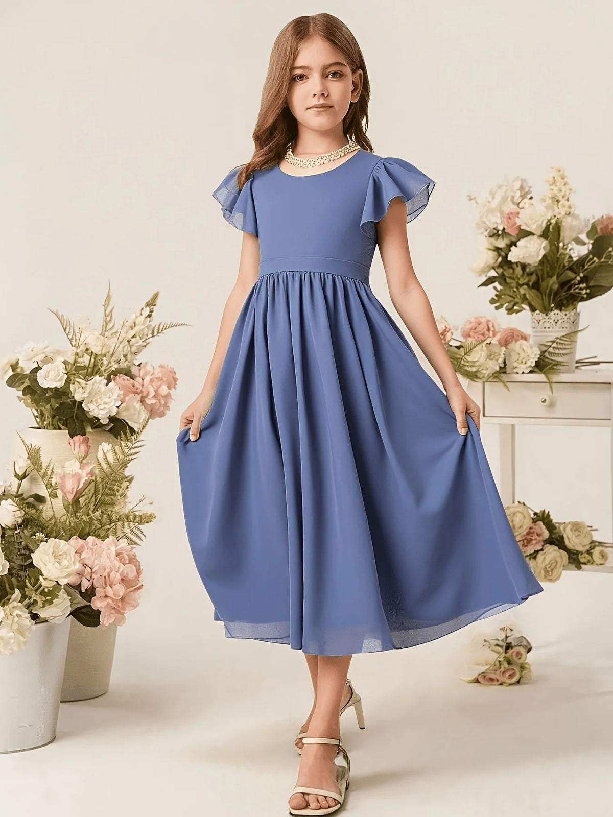 Girls' Summer Casual Dress, Short-Sleeved Puffy Skirt with a Large Hem, Waist-Cinching Bow Design, Elegant and Stylish Dress with Drapey Fabric, Princess-Style Dress Suitable for Girls Aged 8-12